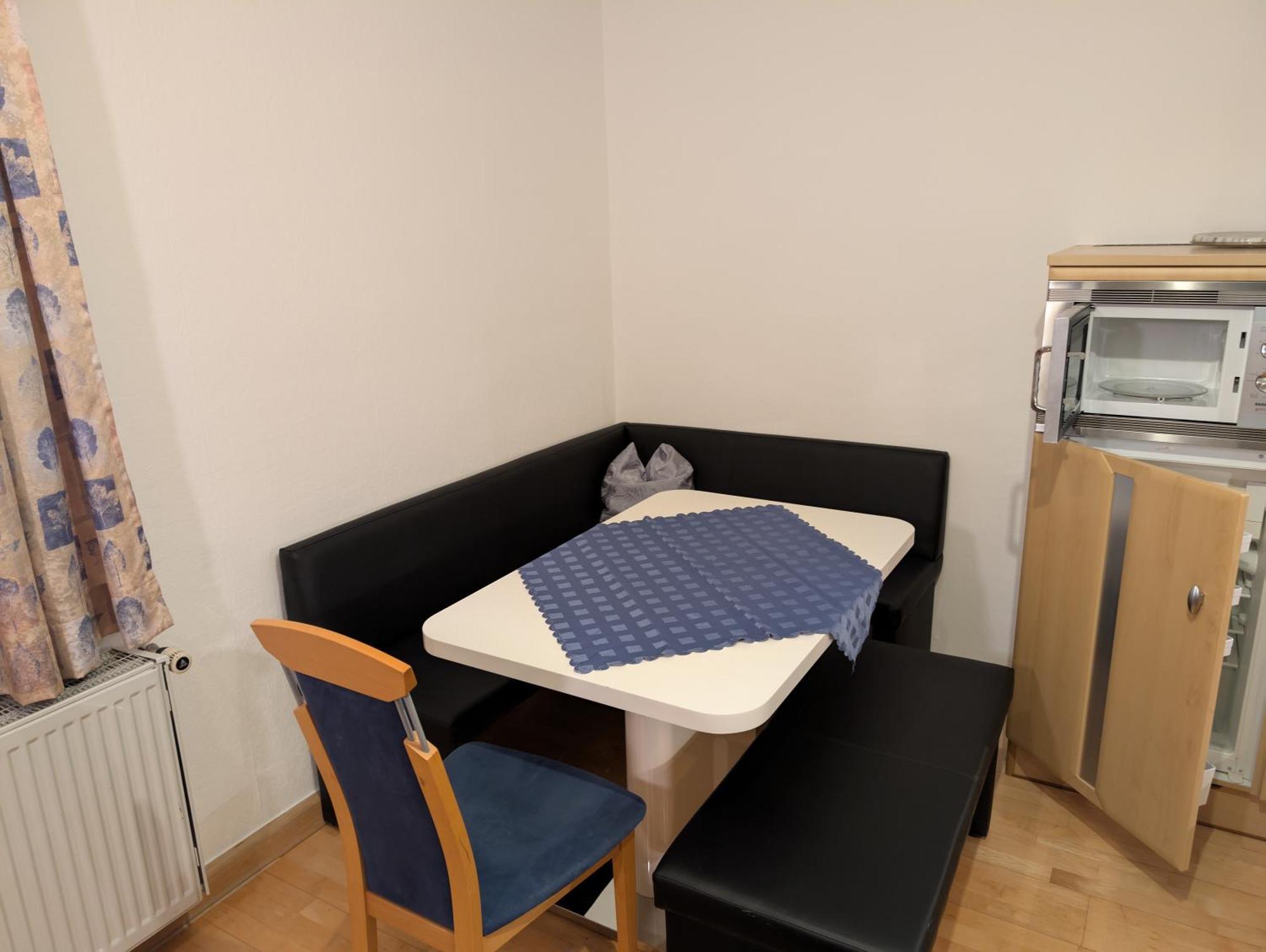 Hotel-Gasthof Zur Rose Weißenhorn Стая снимка